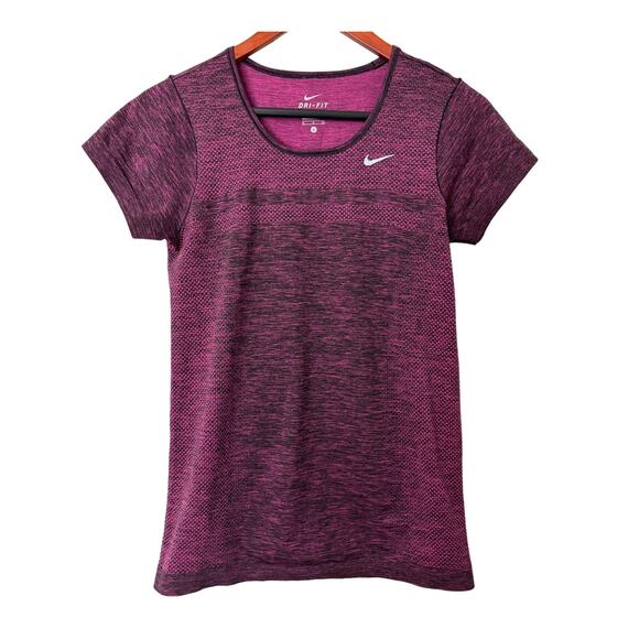 Nike Dri-Fit Women's Run Fast Live Fearless Shirt Size Small - Picture 1 of 5